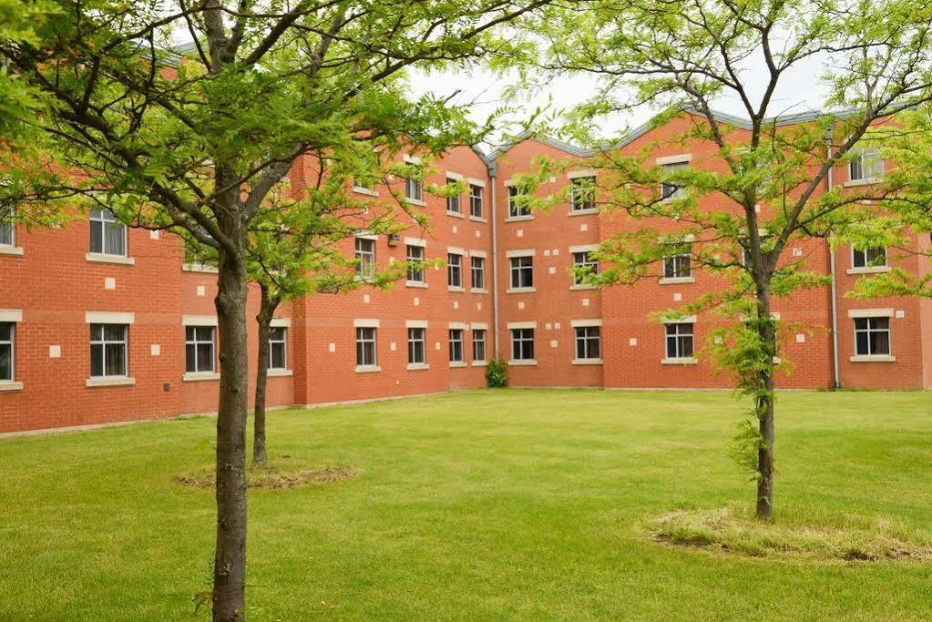 Residence & Conference Centre - Welland Eksteriør bilde